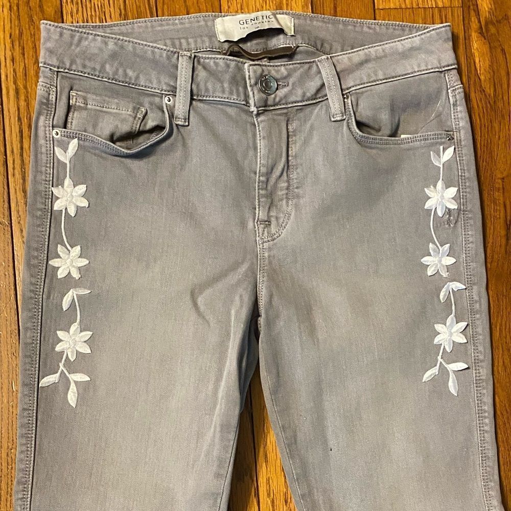GENETIC‎ Grey Kate skinny embroidered floral cropped jeans